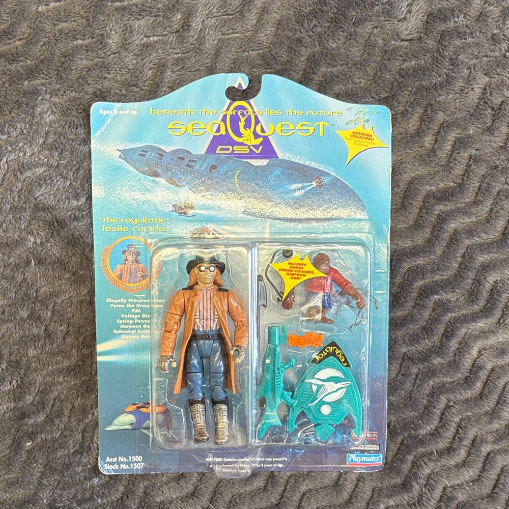 SeaQuest DSV 'The Regulator' Leslie Parrish Action Figure - Teal & Orange